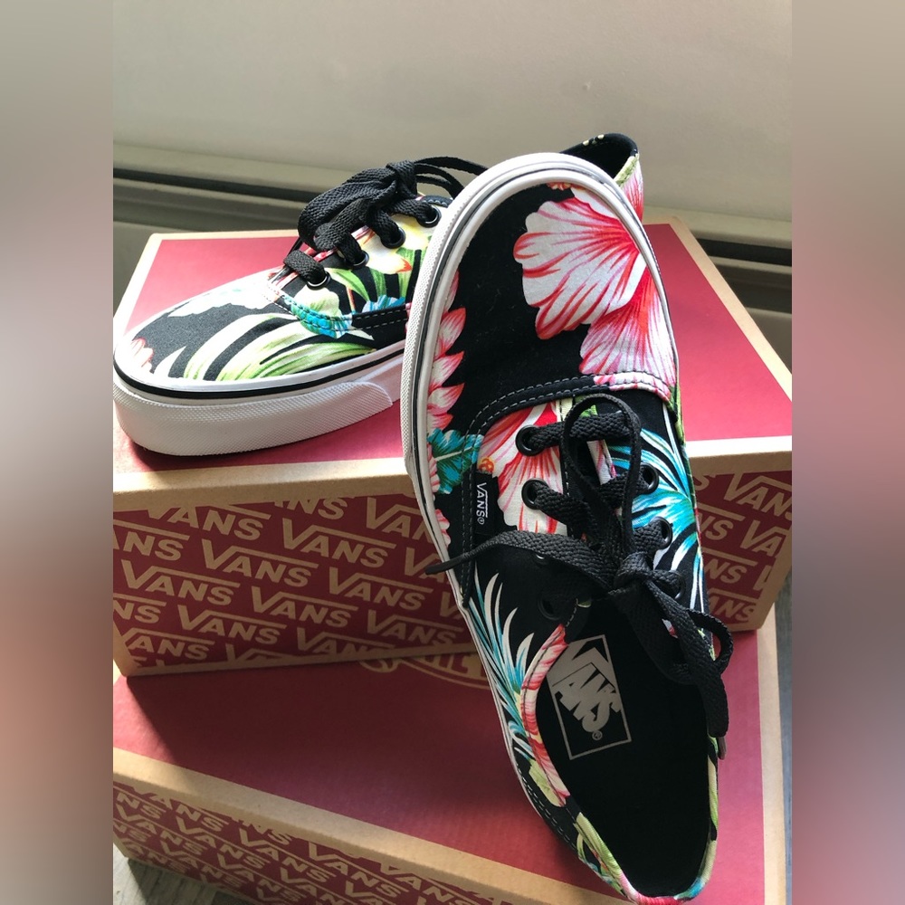 🌺VANS Hawaiian 🌺 limited edition. NEW!          MERRY CHRISTMAS 🎄🎁